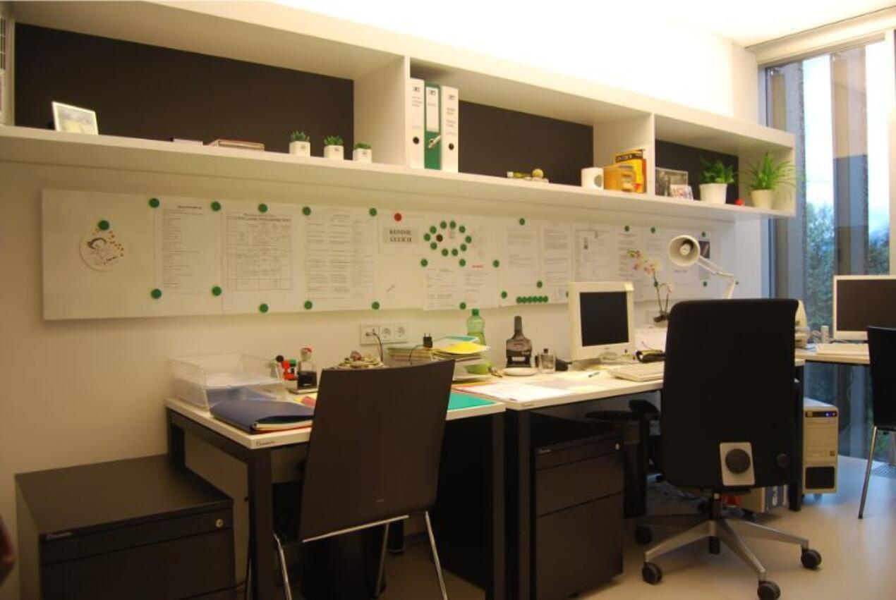 White Glossy (Boardmarker)