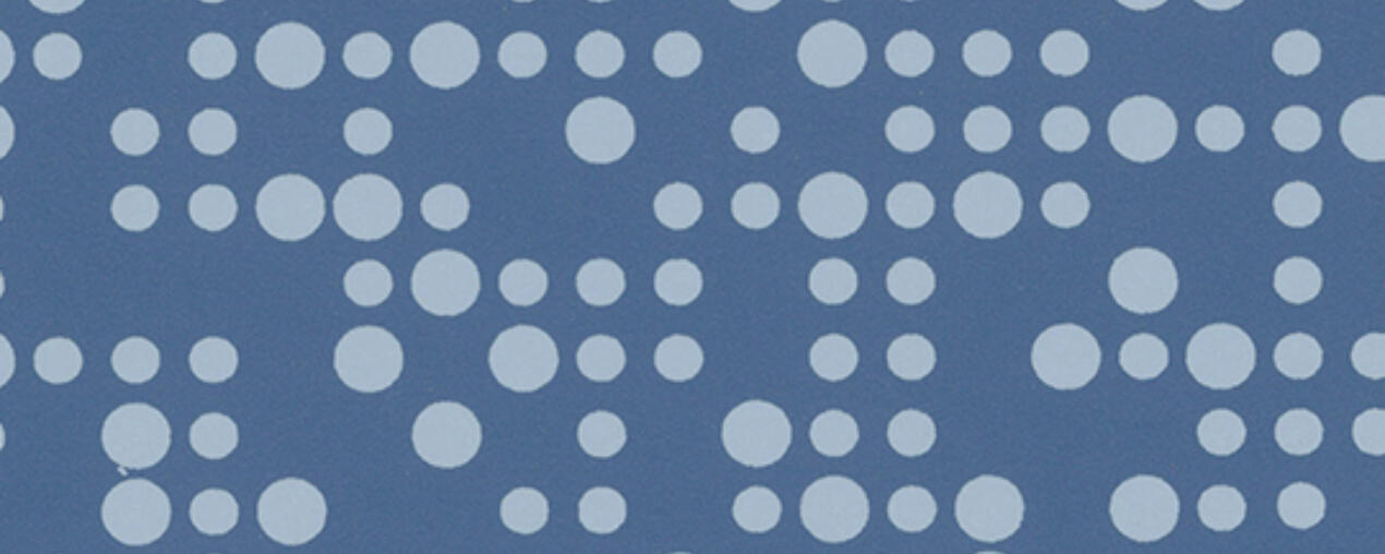 Midi Mode Just Blue on Denim